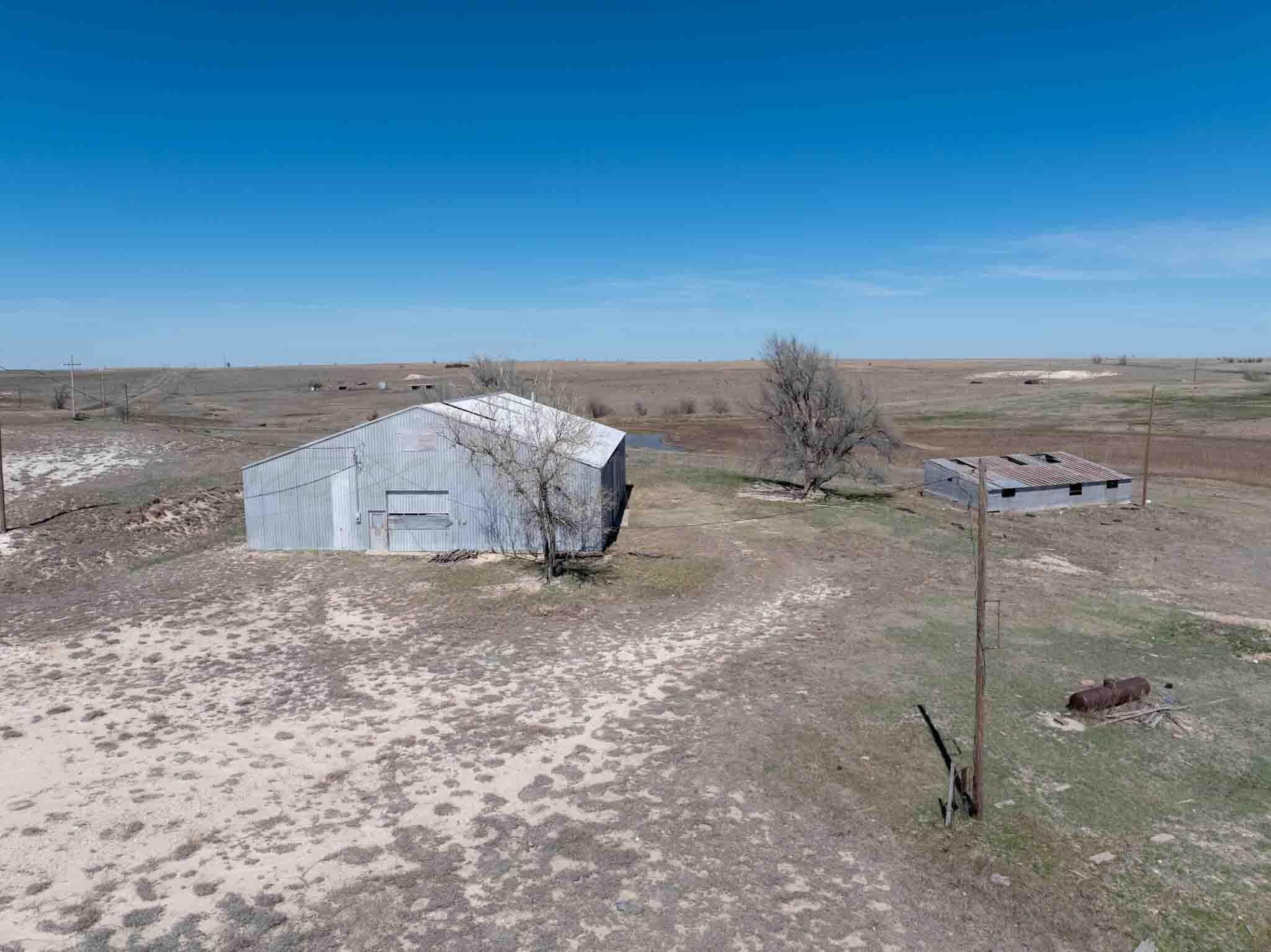 813 acres in Lipscomb County - photo 32