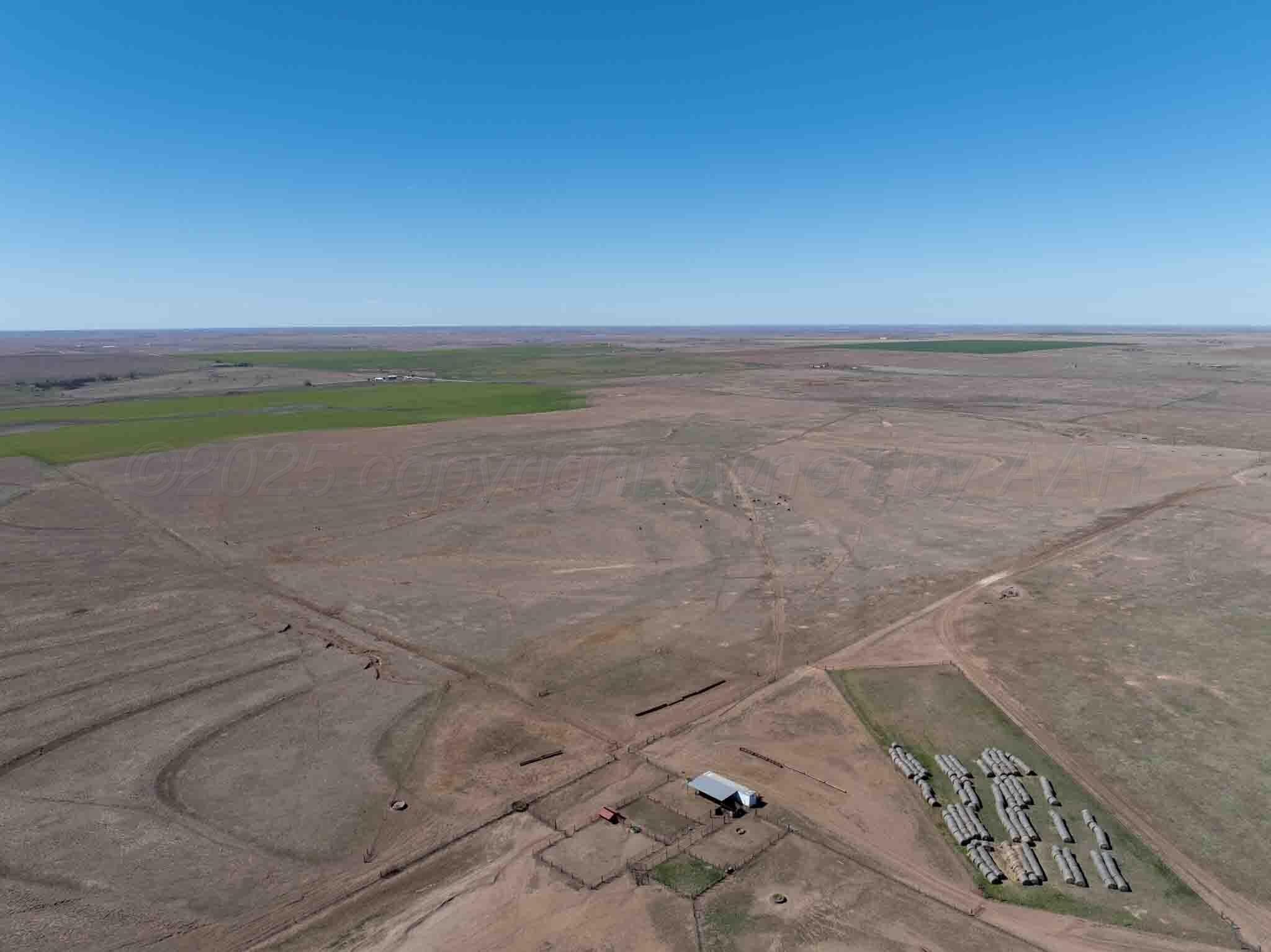 813 acres in Lipscomb County - photo 6