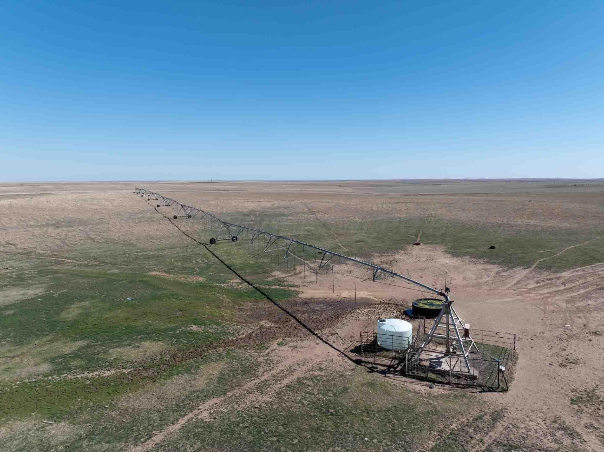 813 acres in Lipscomb County - photo 13