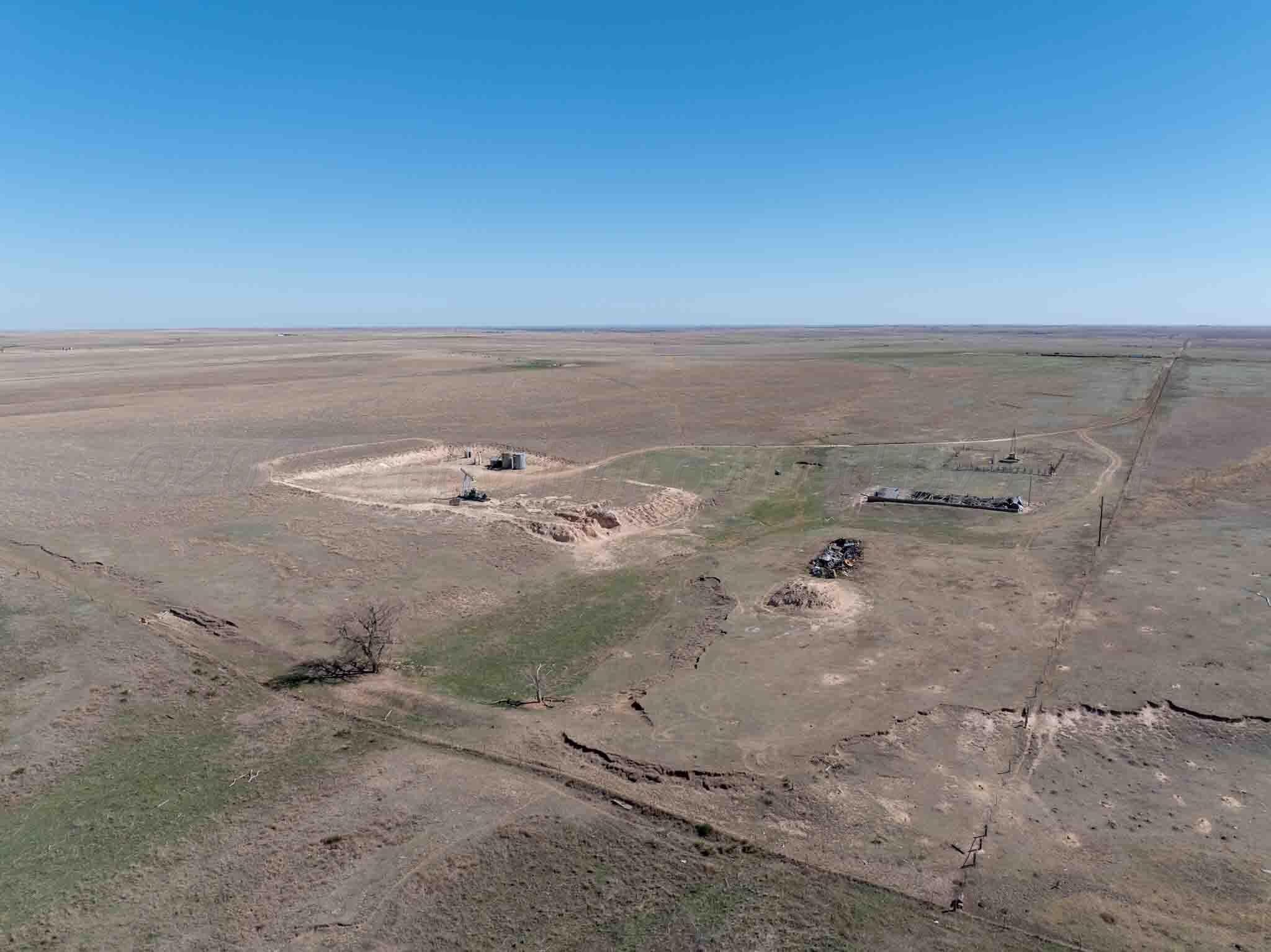 813 acres in Lipscomb County - photo 10