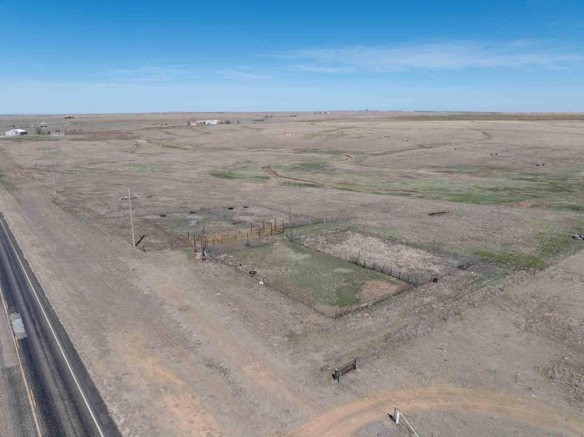 813 acres in Lipscomb County - photo 21