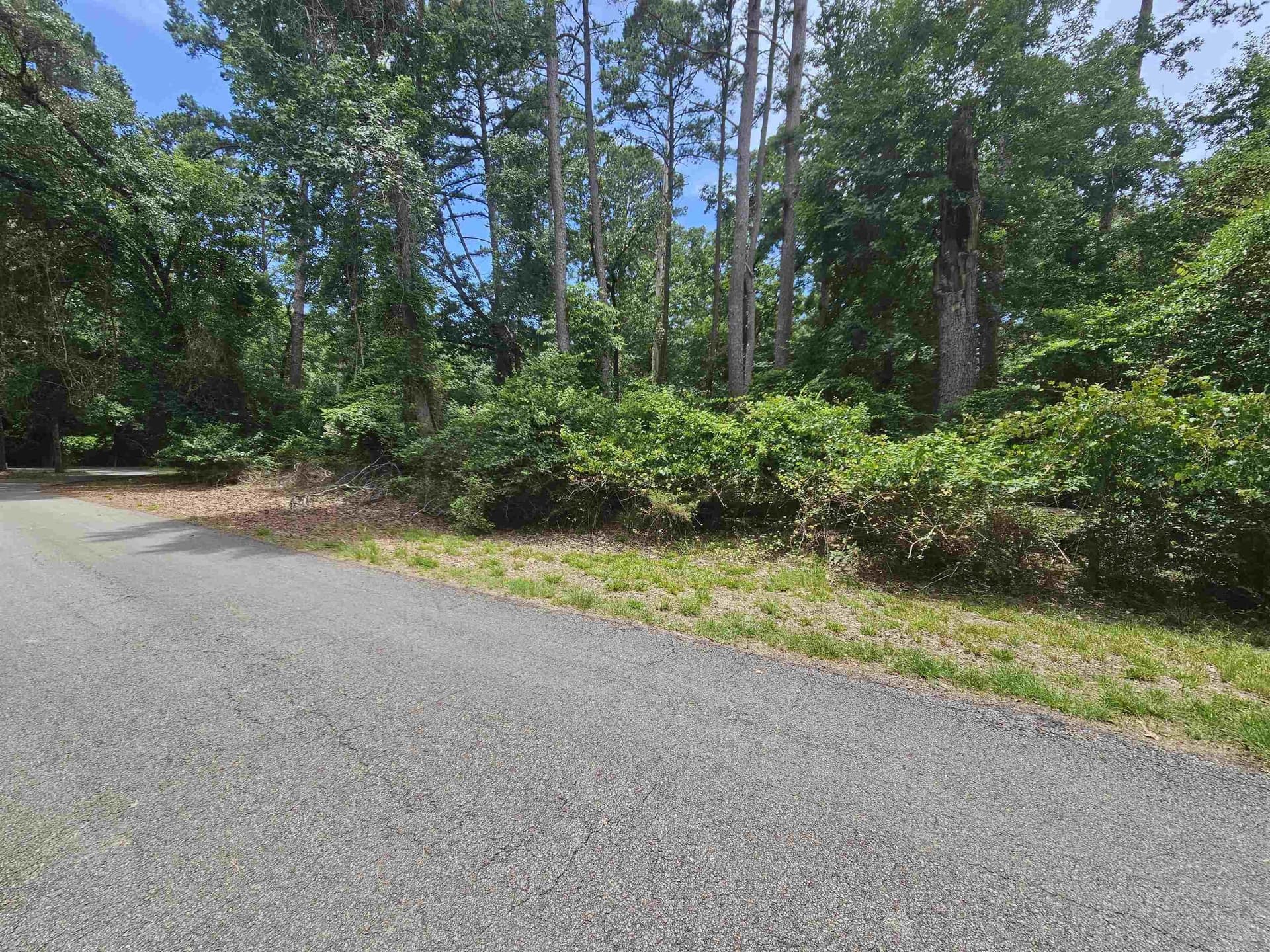 0.5 acres in Wood County