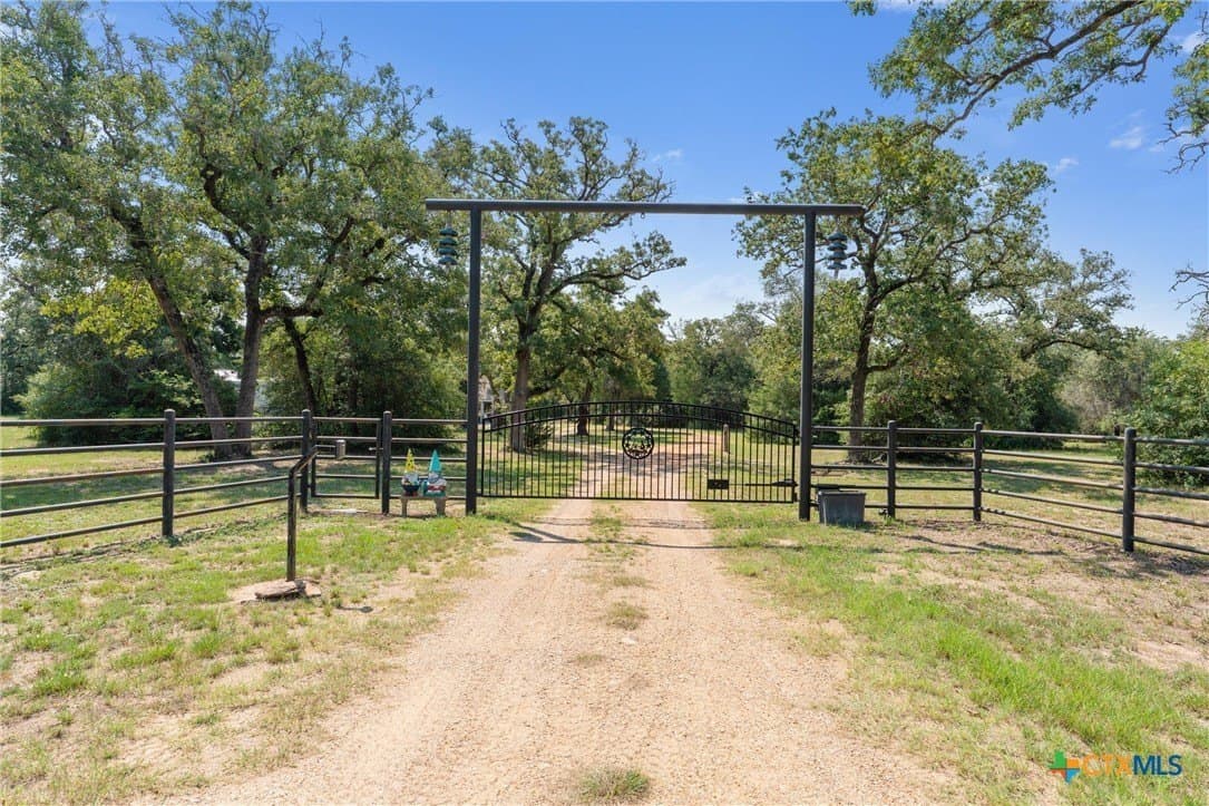 15.73 acres in Burleson County gallery image 3