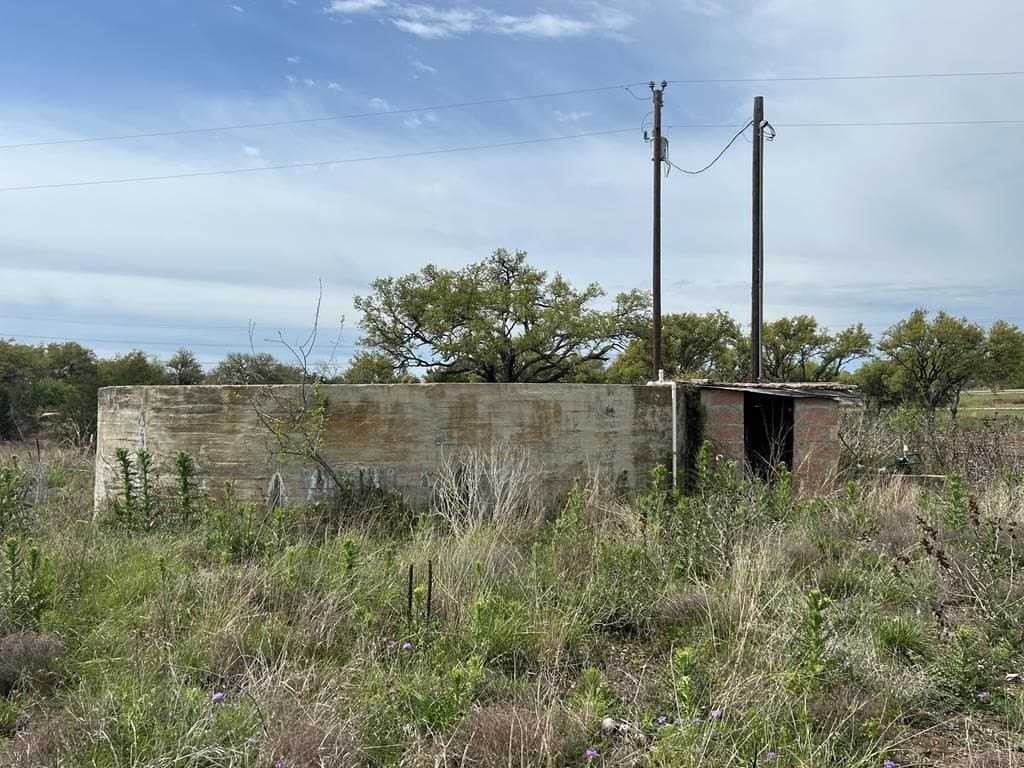 10 acres in Kerr County gallery image 4