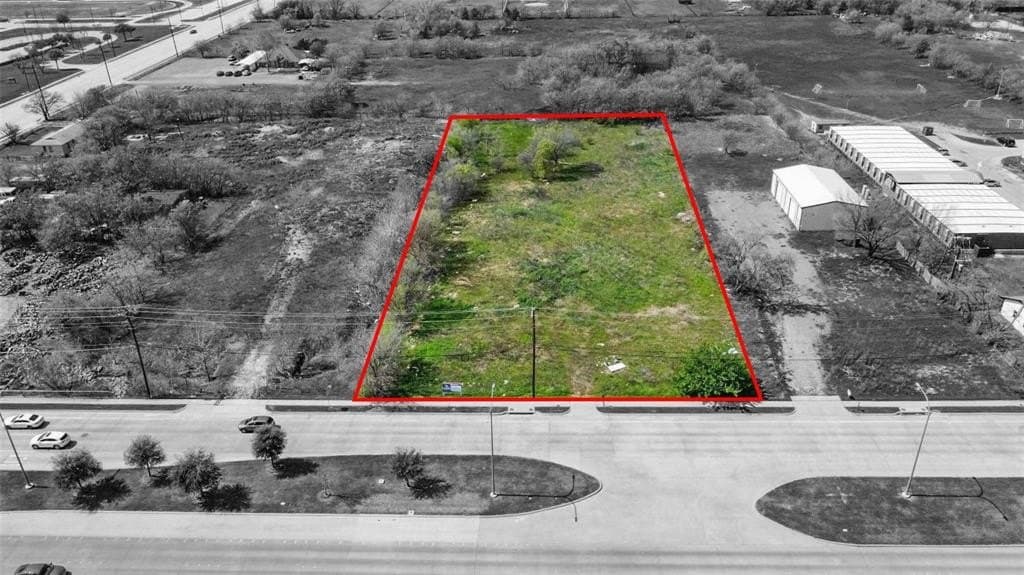 1.83 acres in Tarrant County gallery image 4