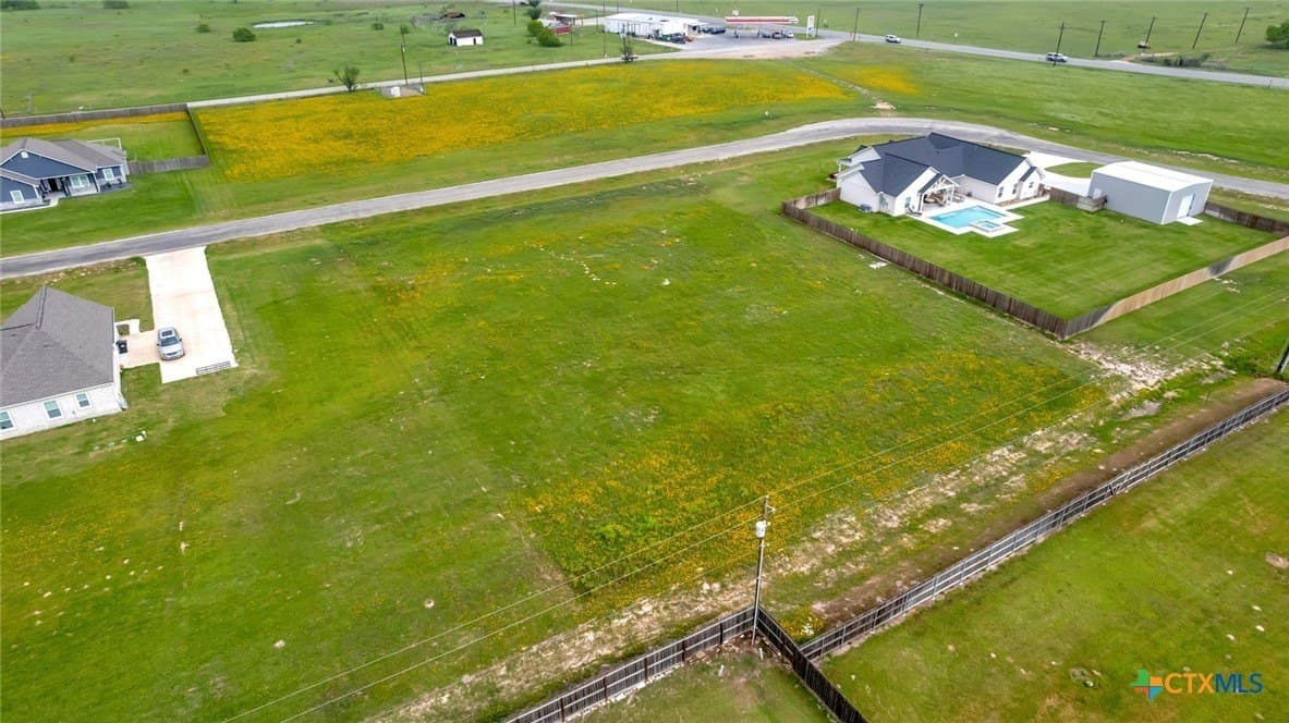 1.01 acres in Victoria County - photo 6