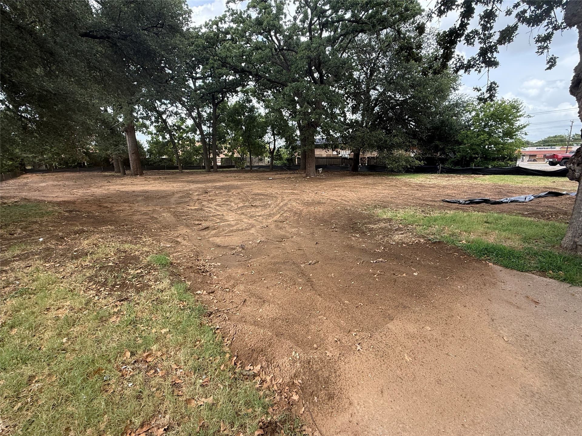 0.48 acres in Tarrant County gallery image 4