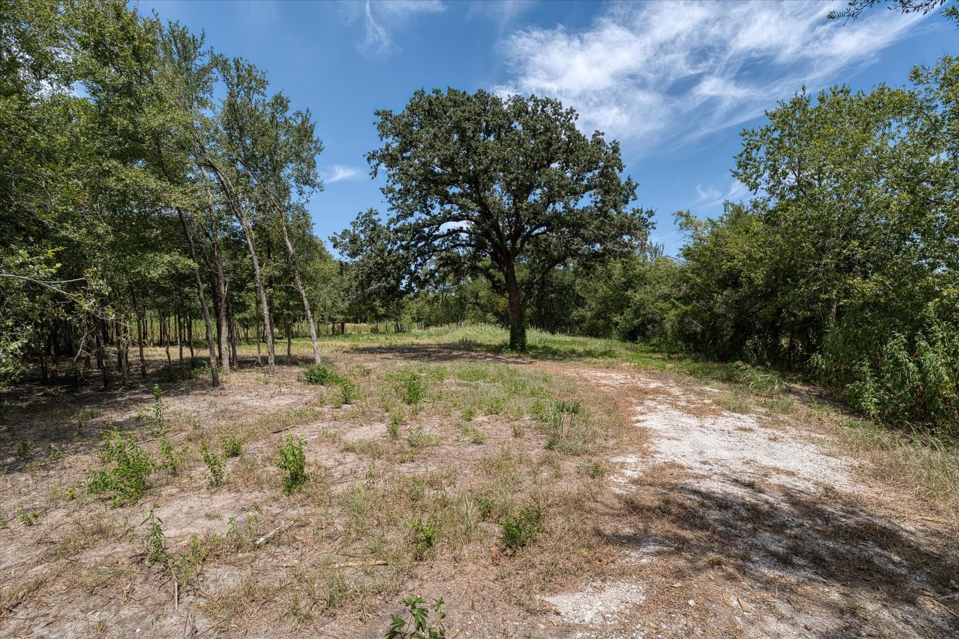 1.89 acres in McLennan County - photo 8
