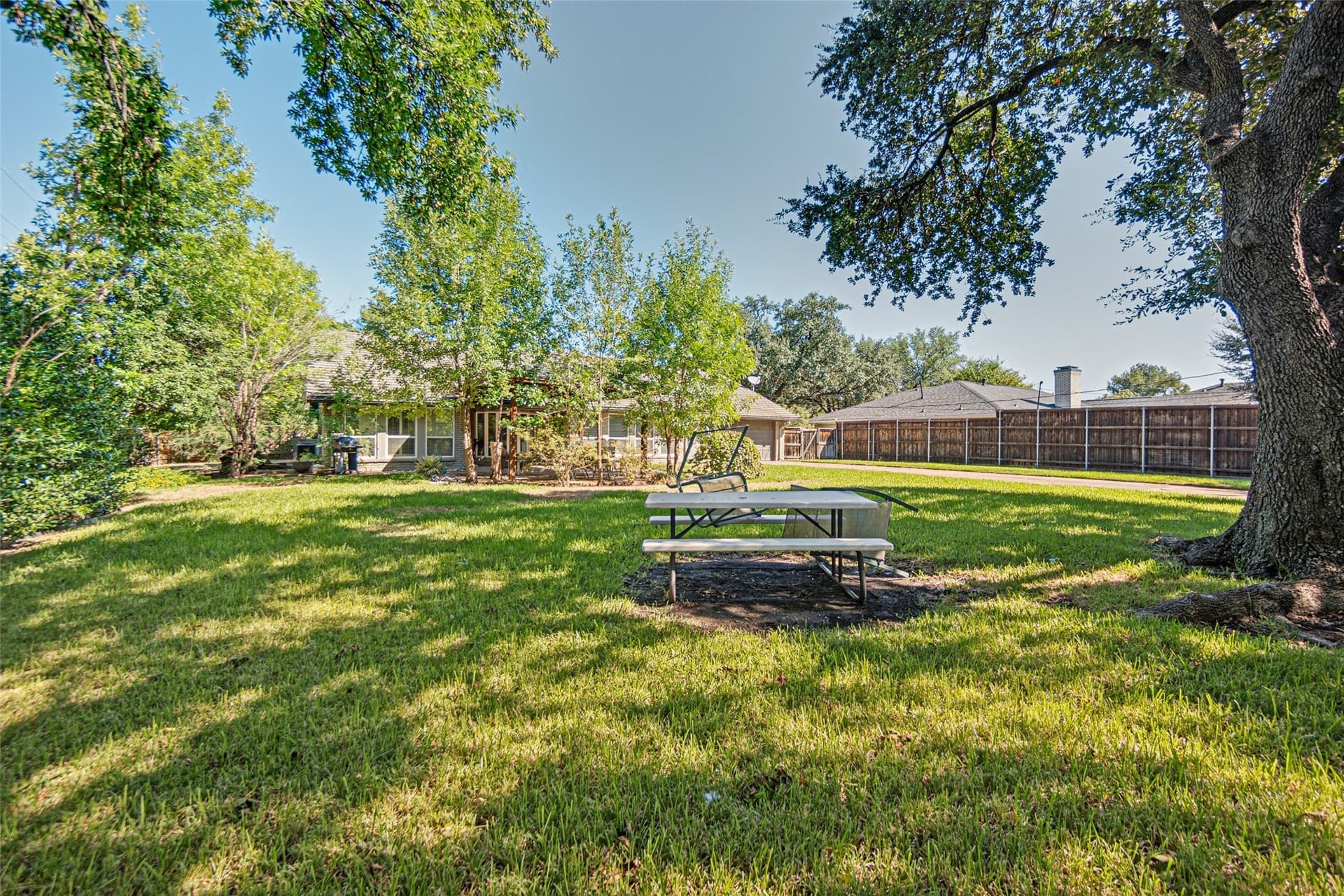 0.49 acres in Dallas County - photo 6