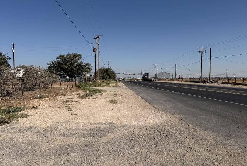 4.5 acres in Midland County