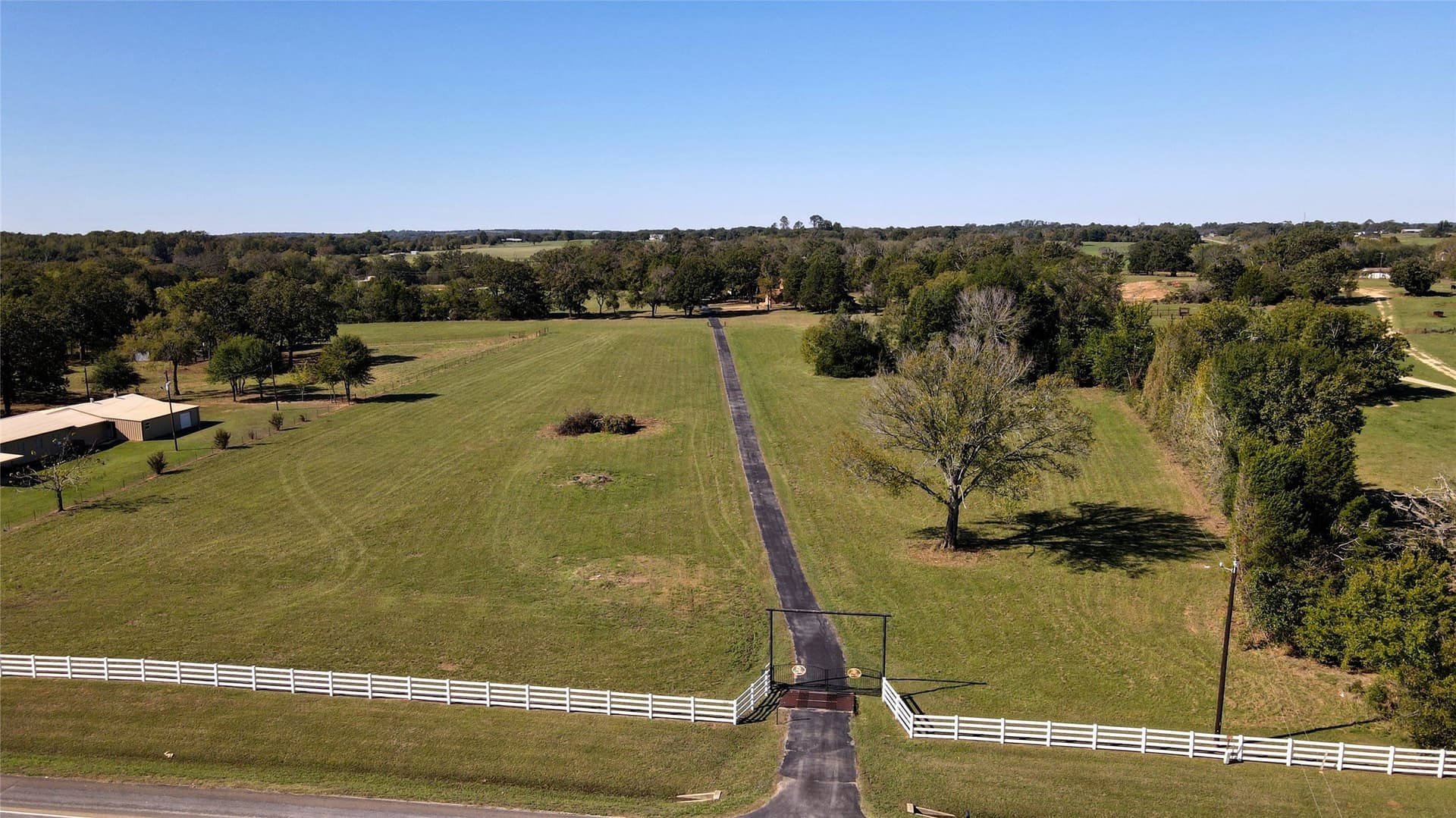 42.79 acres in Henderson County - photo 28