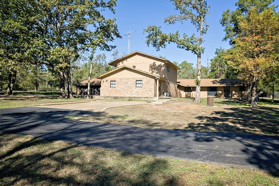 42.79 acres in Henderson County - photo 3