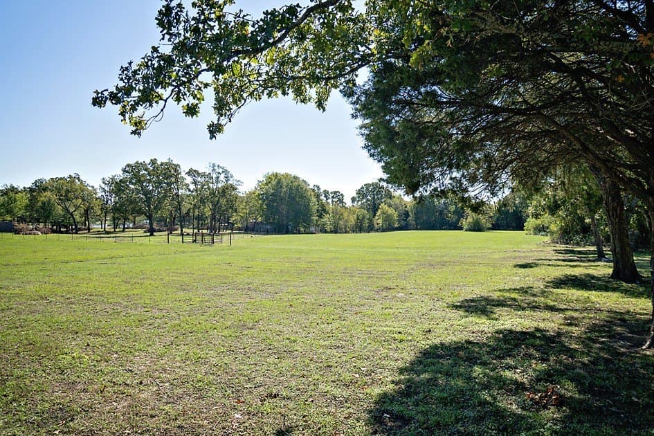 42.79 acres in Henderson County - photo 19