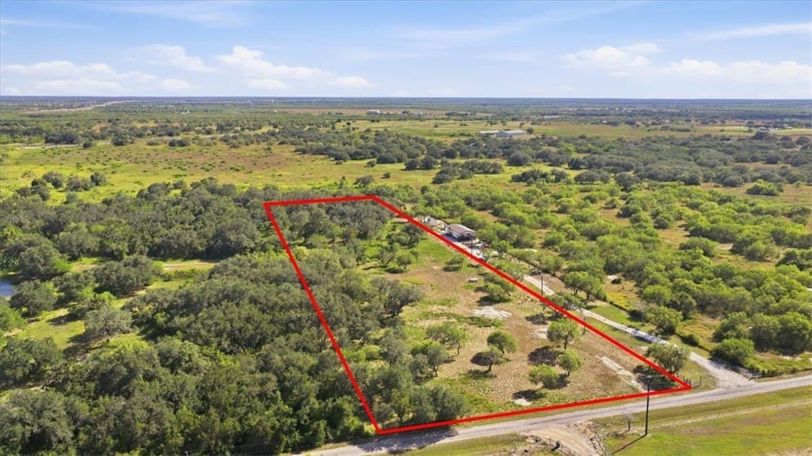 4.48 acres in San Patricio County - photo 2