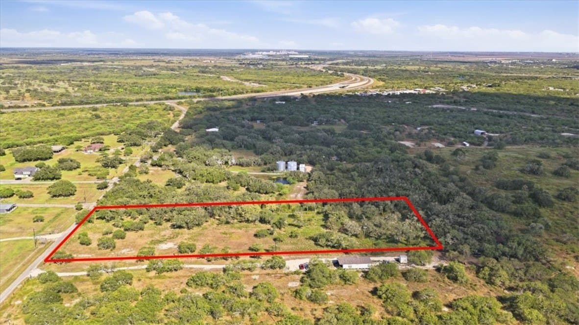 4.48 acres in San Patricio County - photo 5