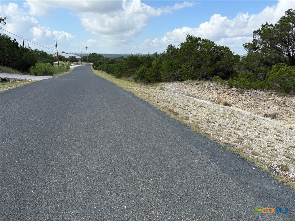 1.04 acres in Comal County - photo 6