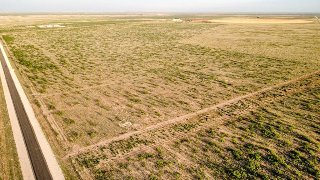 10.01 acres in Andrews County - photo 7