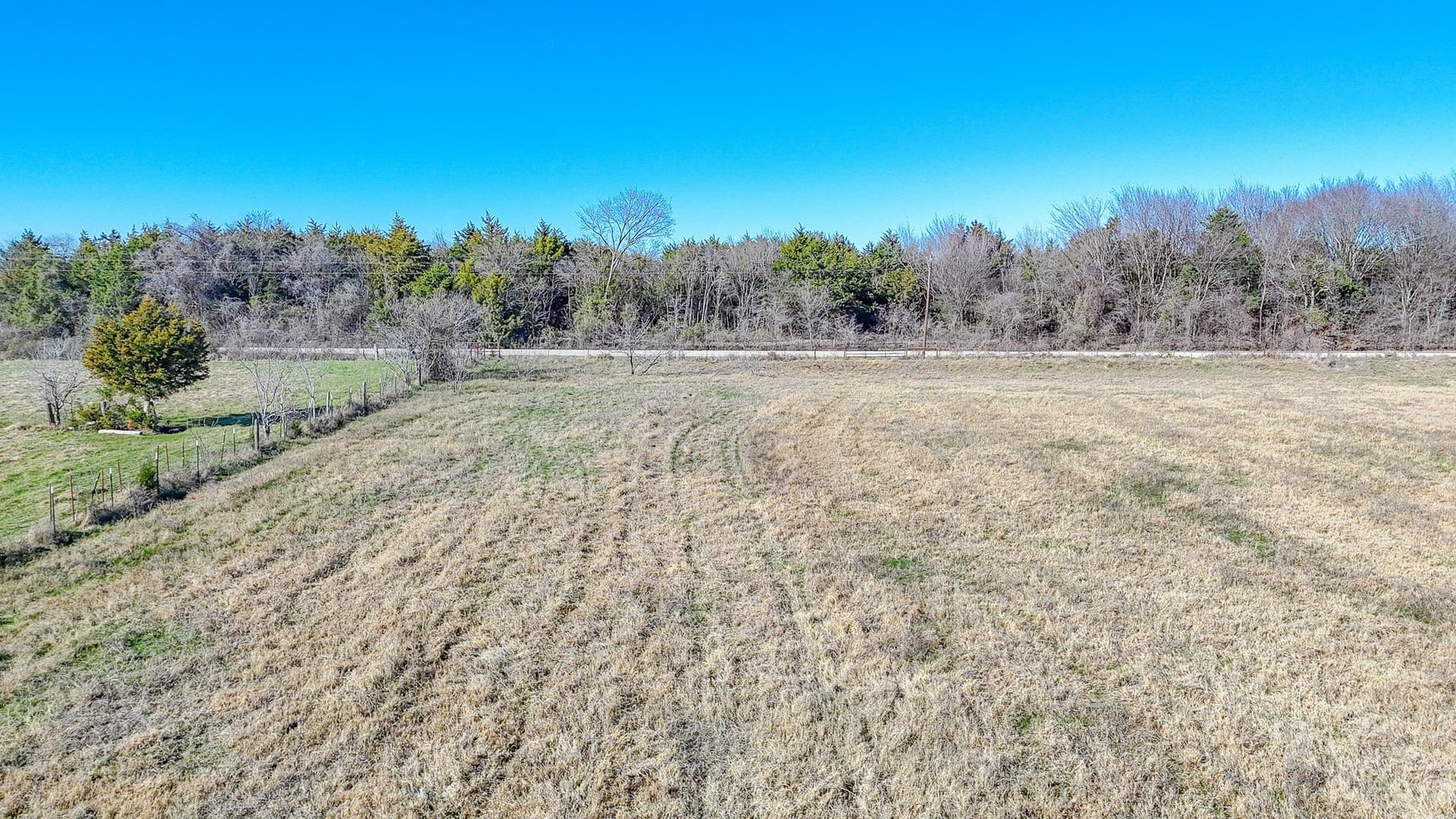 5.02 acres in Navarro County - photo 6