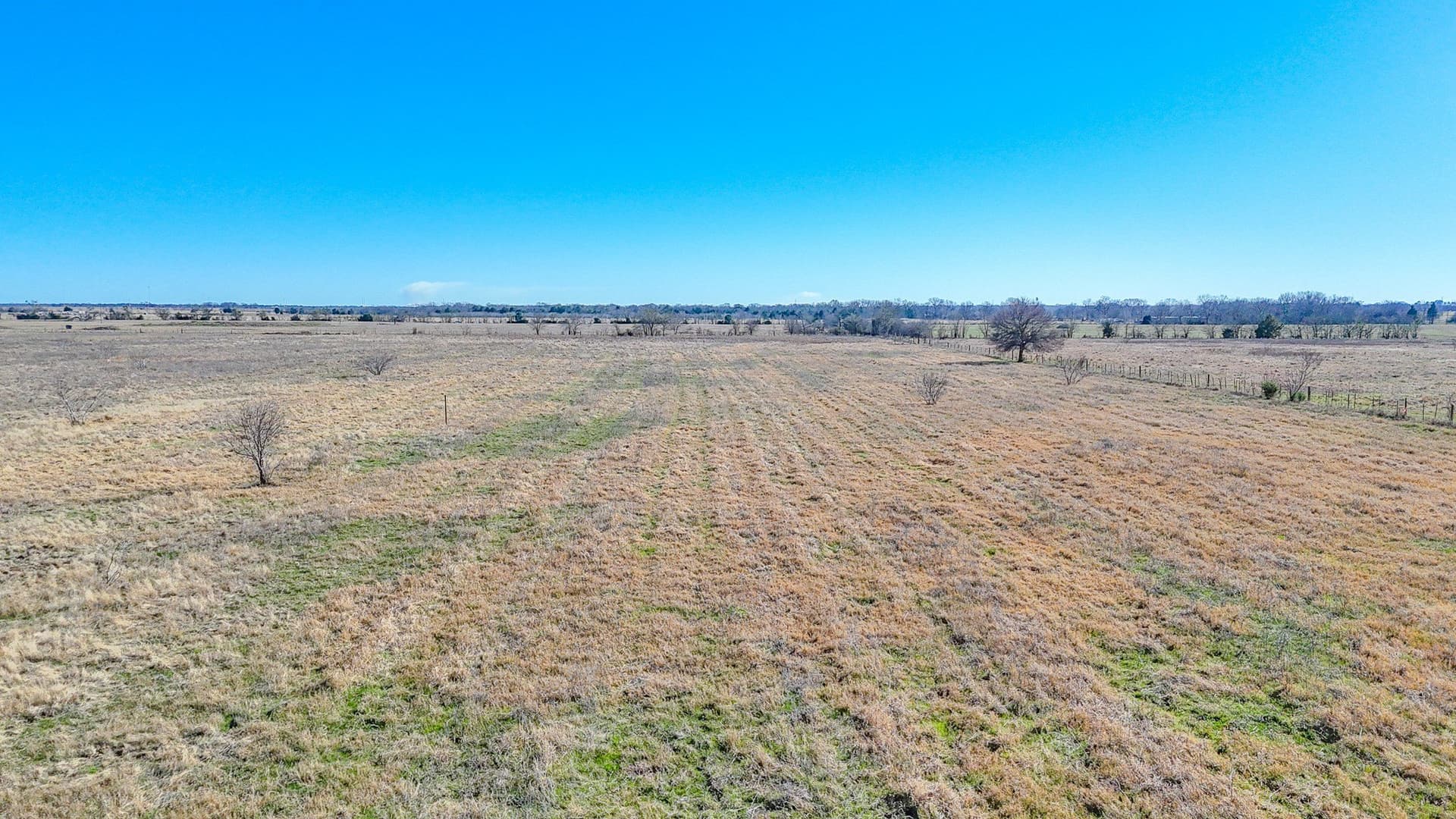 5.02 acres in Navarro County - photo 2