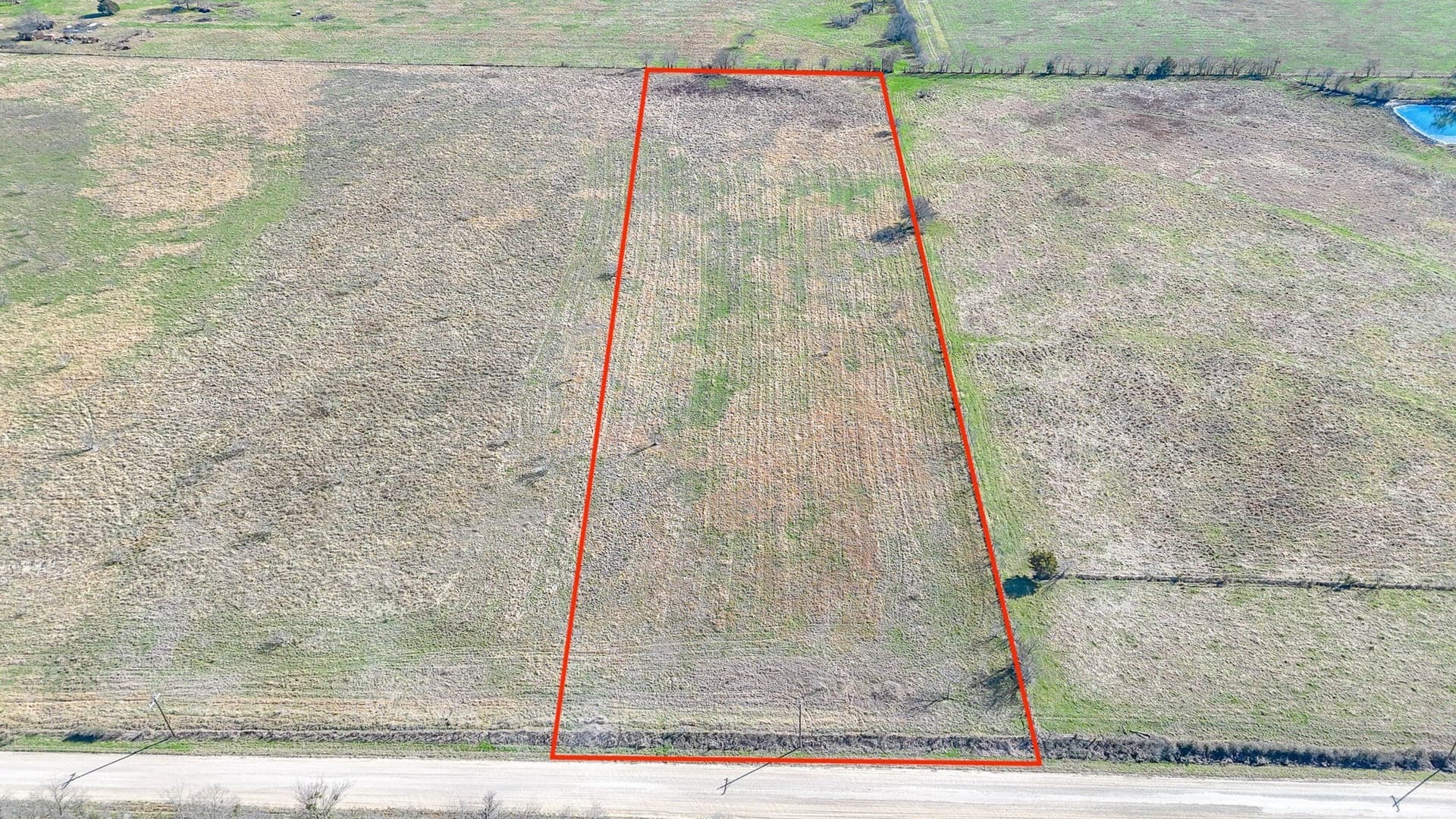 5.02 acres in Navarro County