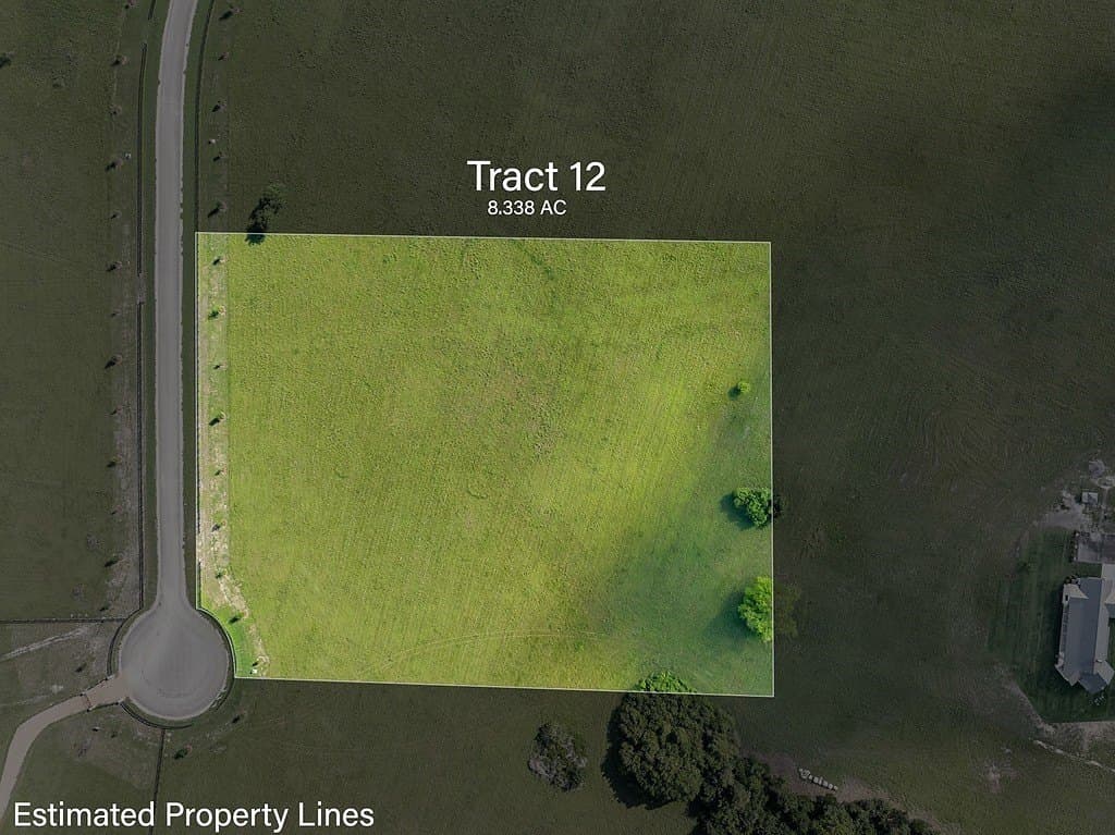 8.34 acres in Fayette County gallery image 2