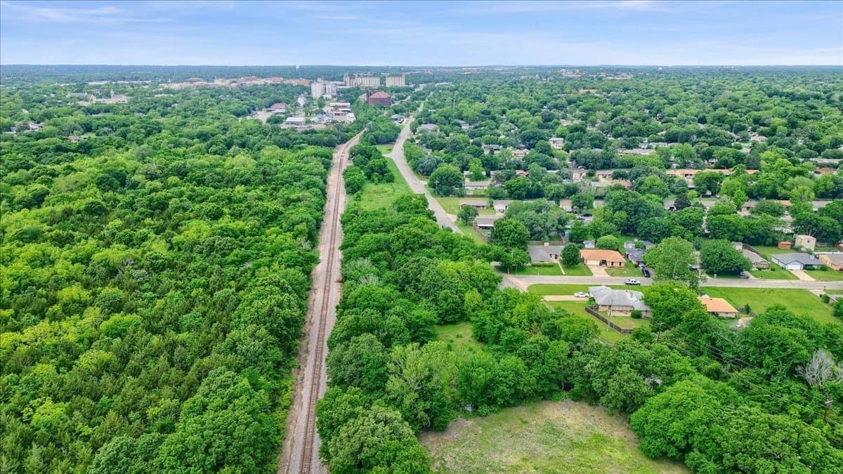 3.17 acres in Grayson County gallery image 3