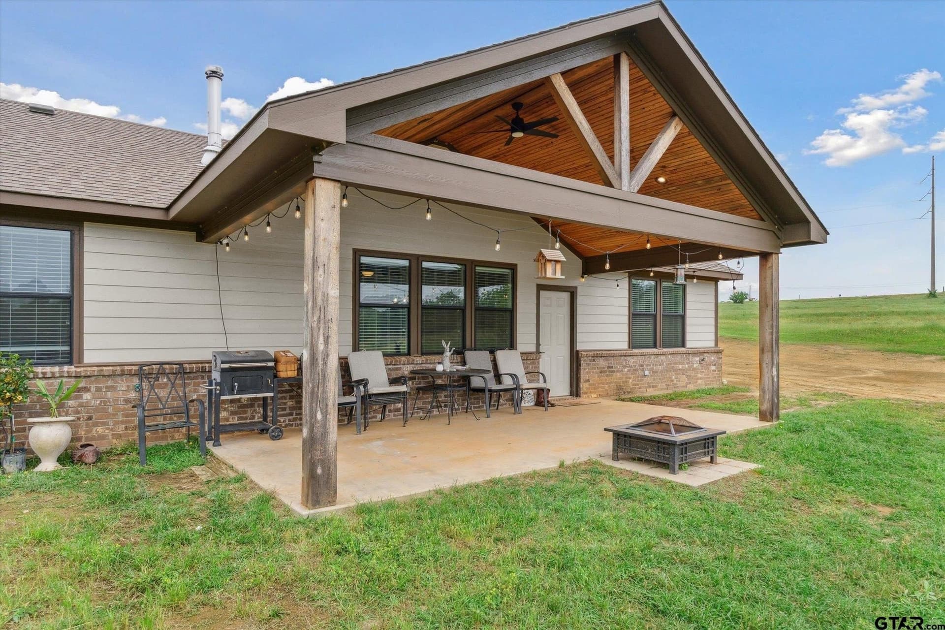 19 acres in Smith County gallery image 4