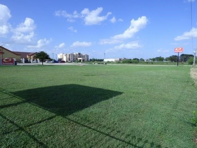 0.5 acres in Wise County - photo 9