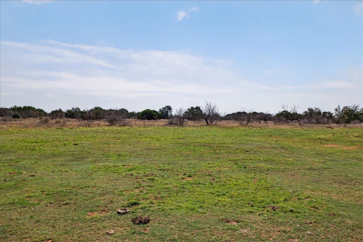 731.69 acres in Palo Pinto County - photo 18