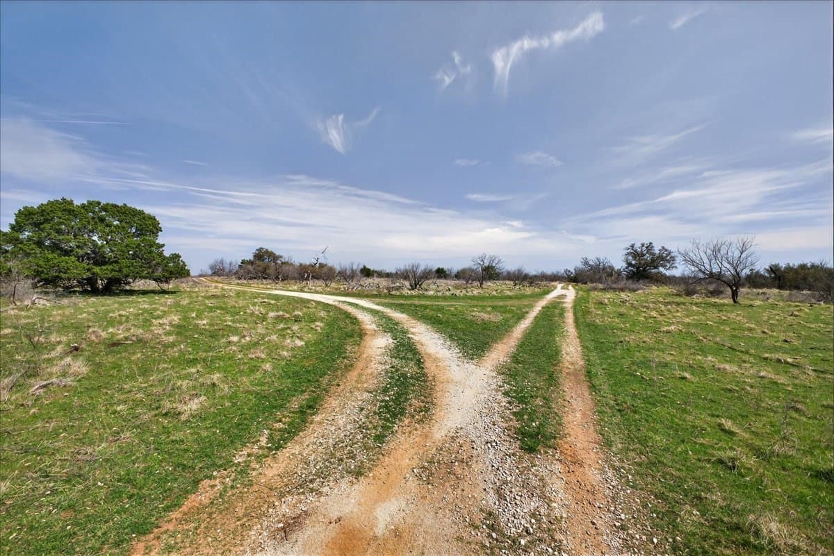 731.69 acres in Palo Pinto County - photo 10