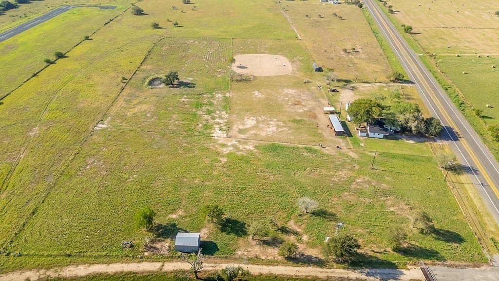11.45 acres in Lavaca County - photo 25