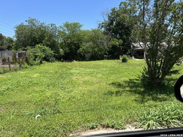 0.2 acres in Bexar County gallery image 2