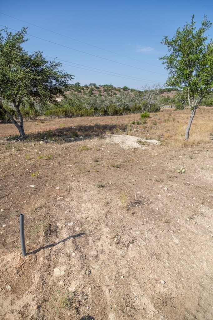 5.01 acres in Kerr County - photo 9