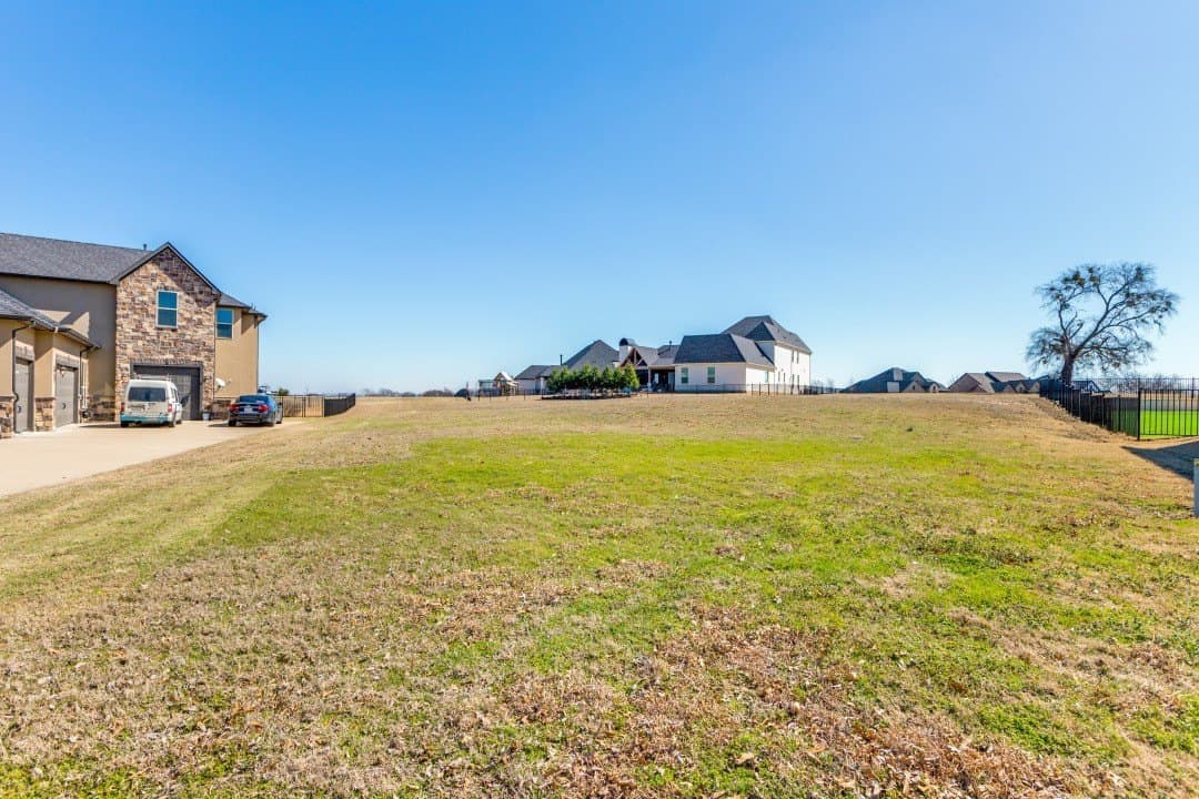 0.5 acres in Grayson County - photo 8