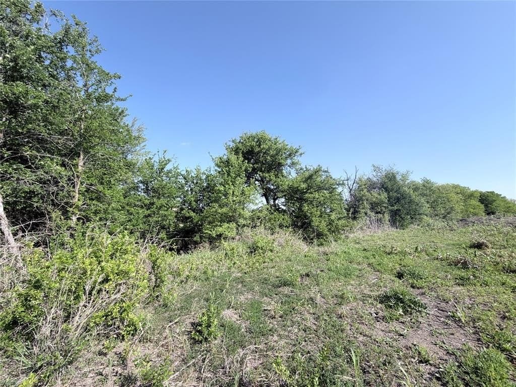 10 acres in Hill County featured view