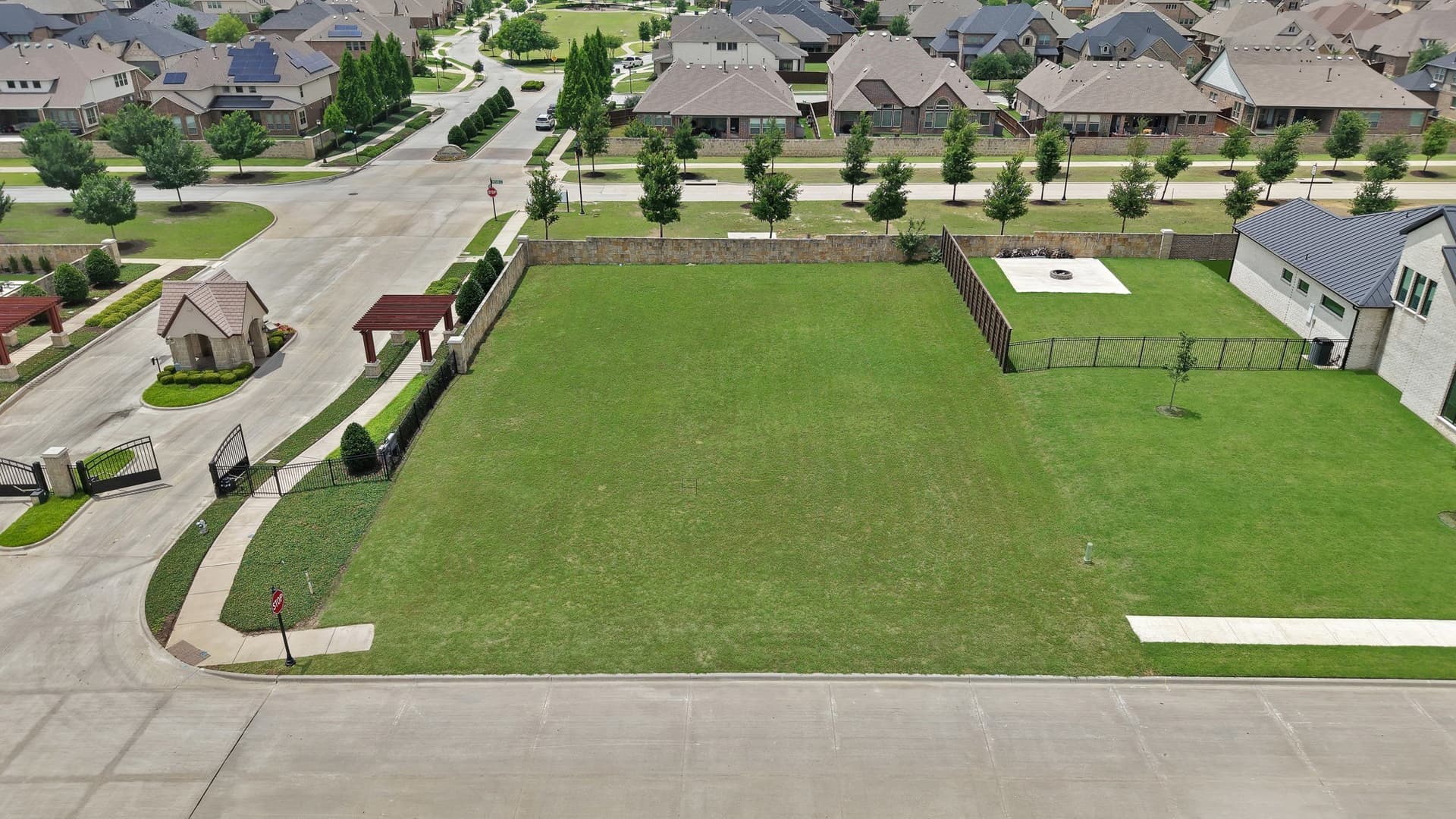 0.48 acres in Johnson County - photo 3