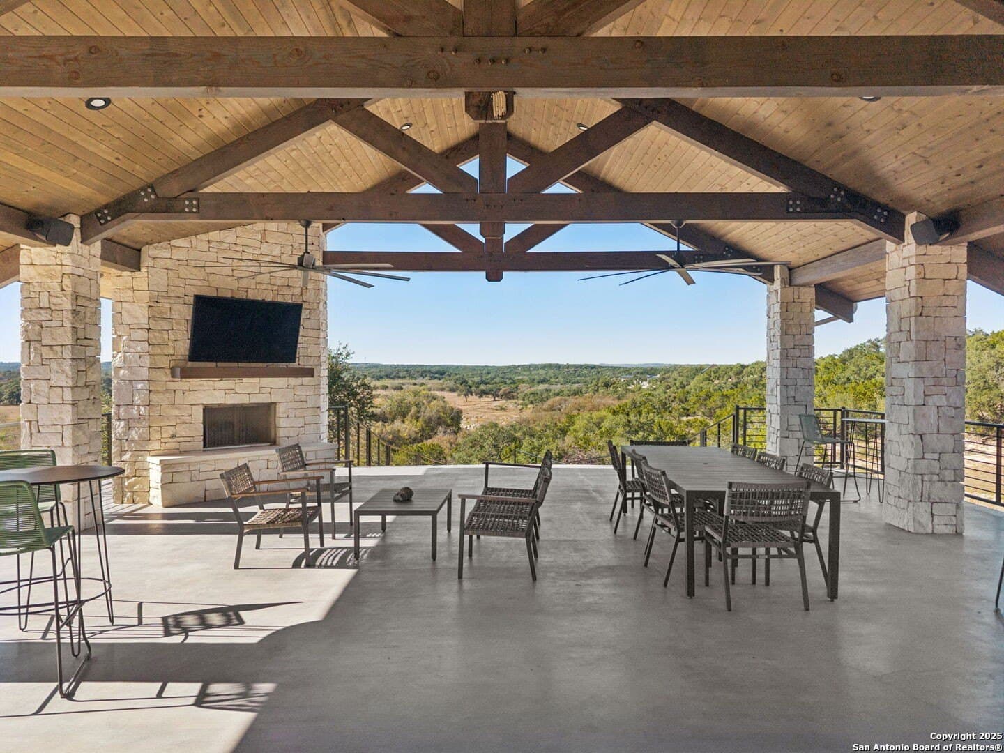 1.55 acres in Comal County - photo 18