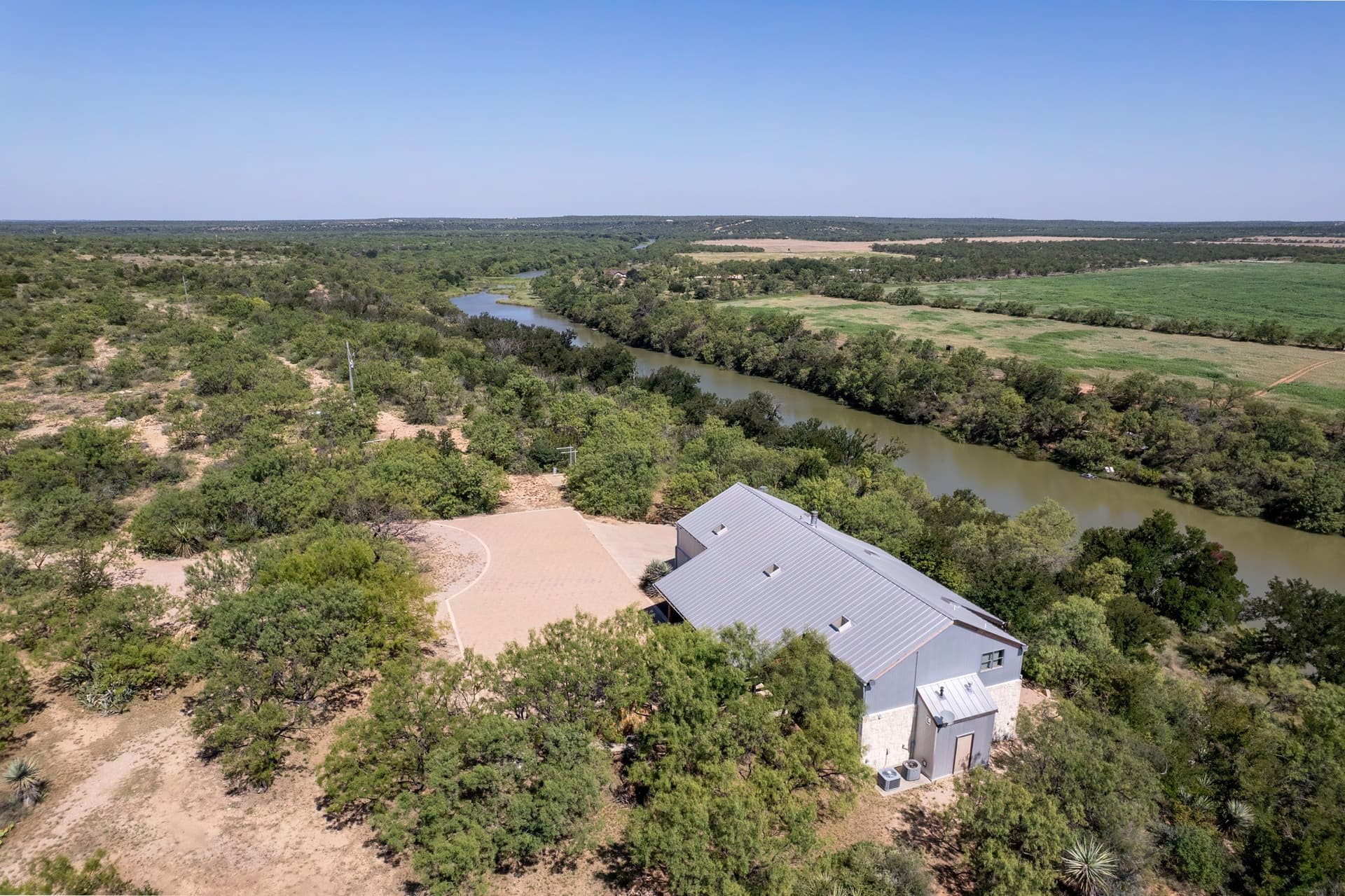 153.64 acres in McCulloch County gallery image 2