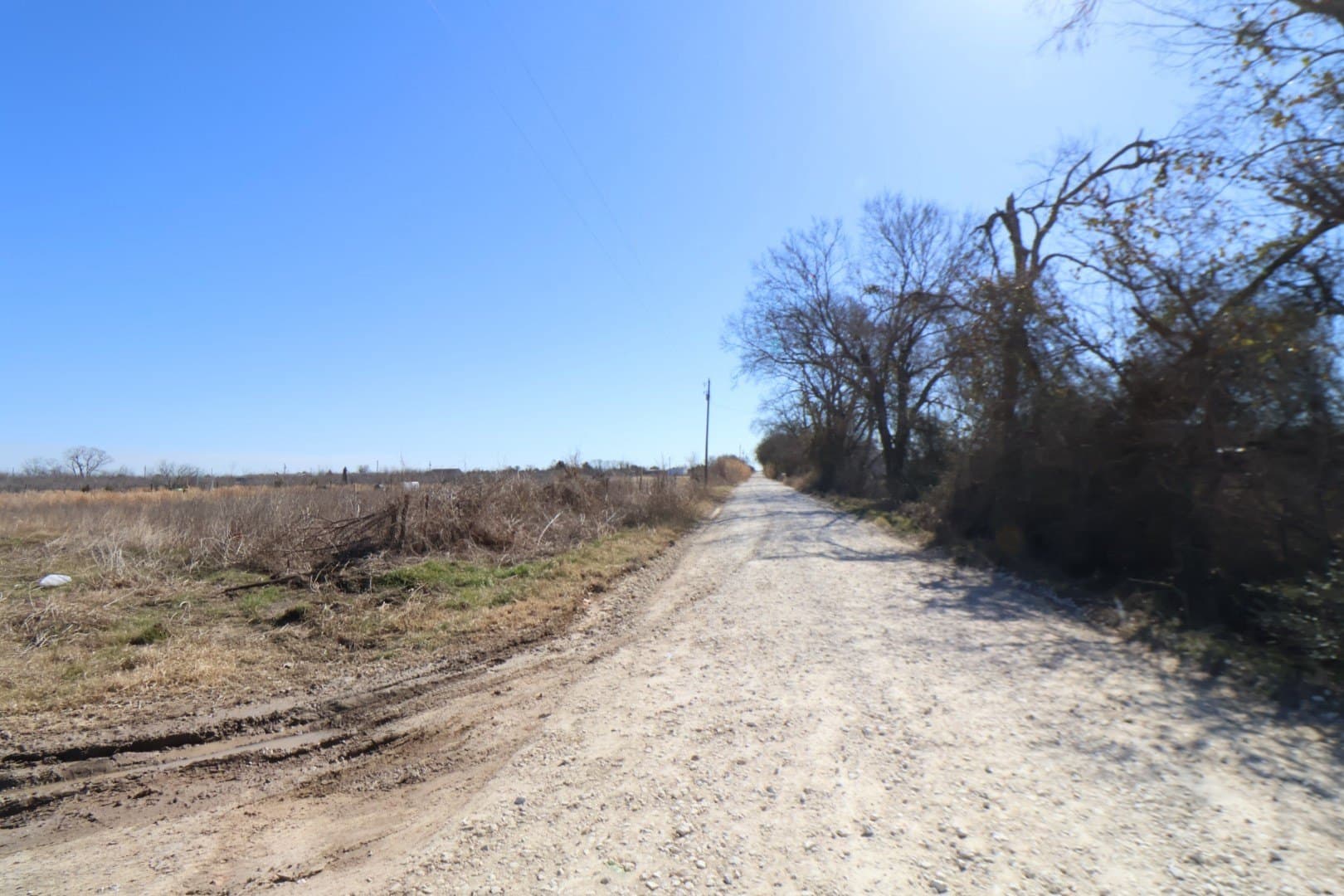 1.39 acres in Navarro County - photo 18