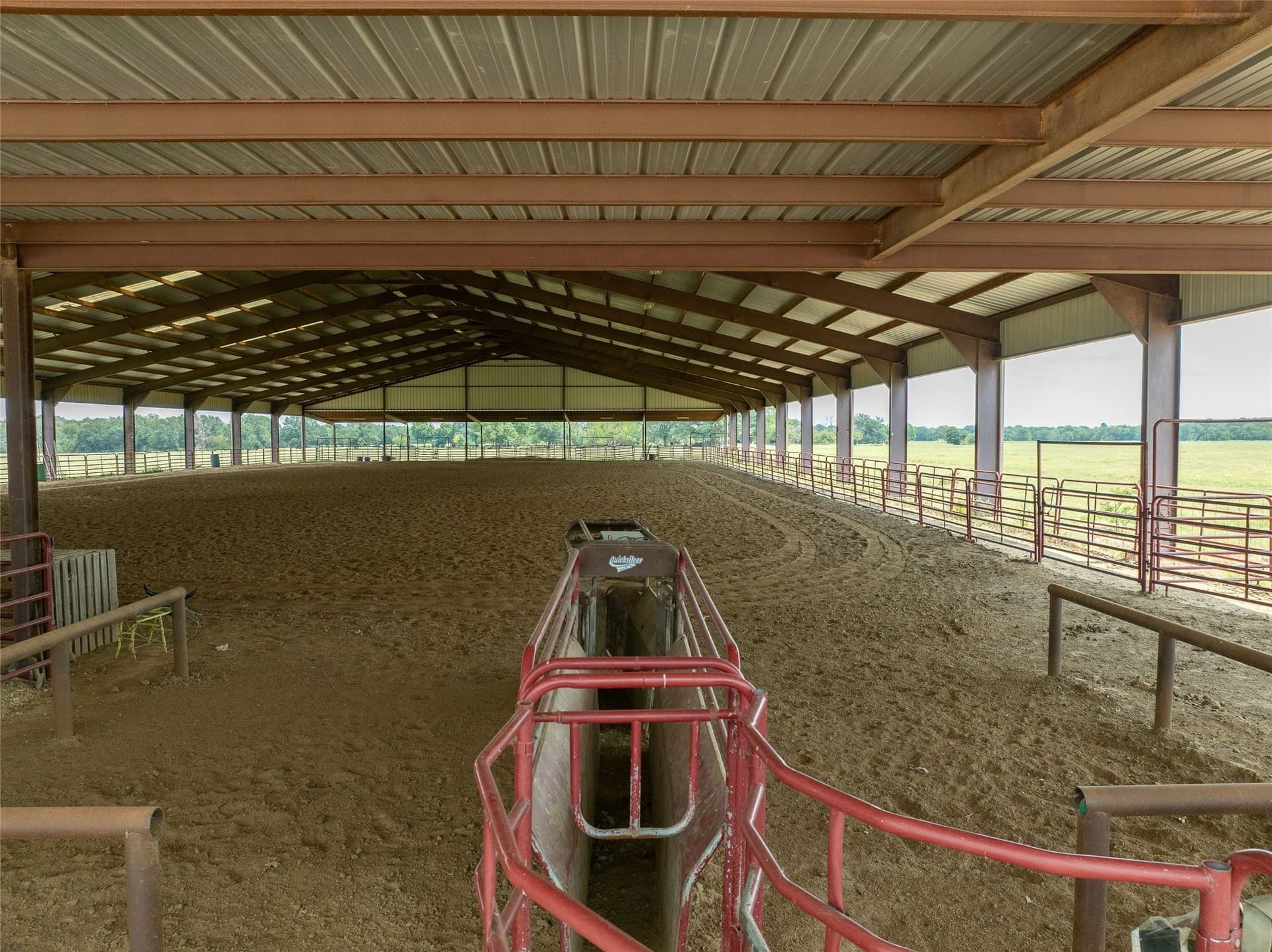 1,135 acres in Lamar County - photo 7