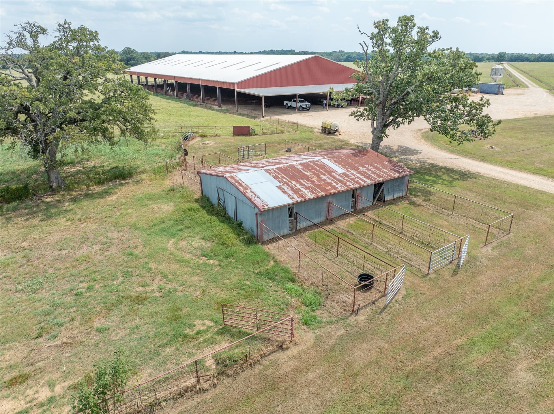 1,135 acres in Lamar County - photo 13