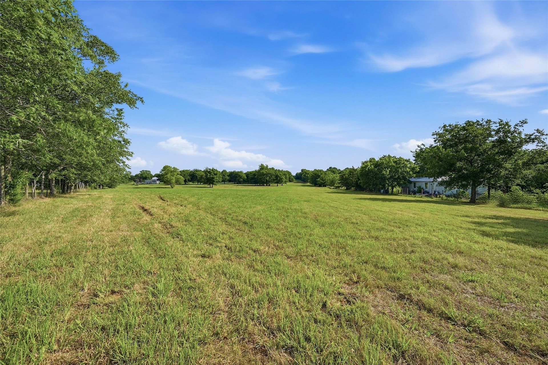 5.87 acres in Grayson County featured view