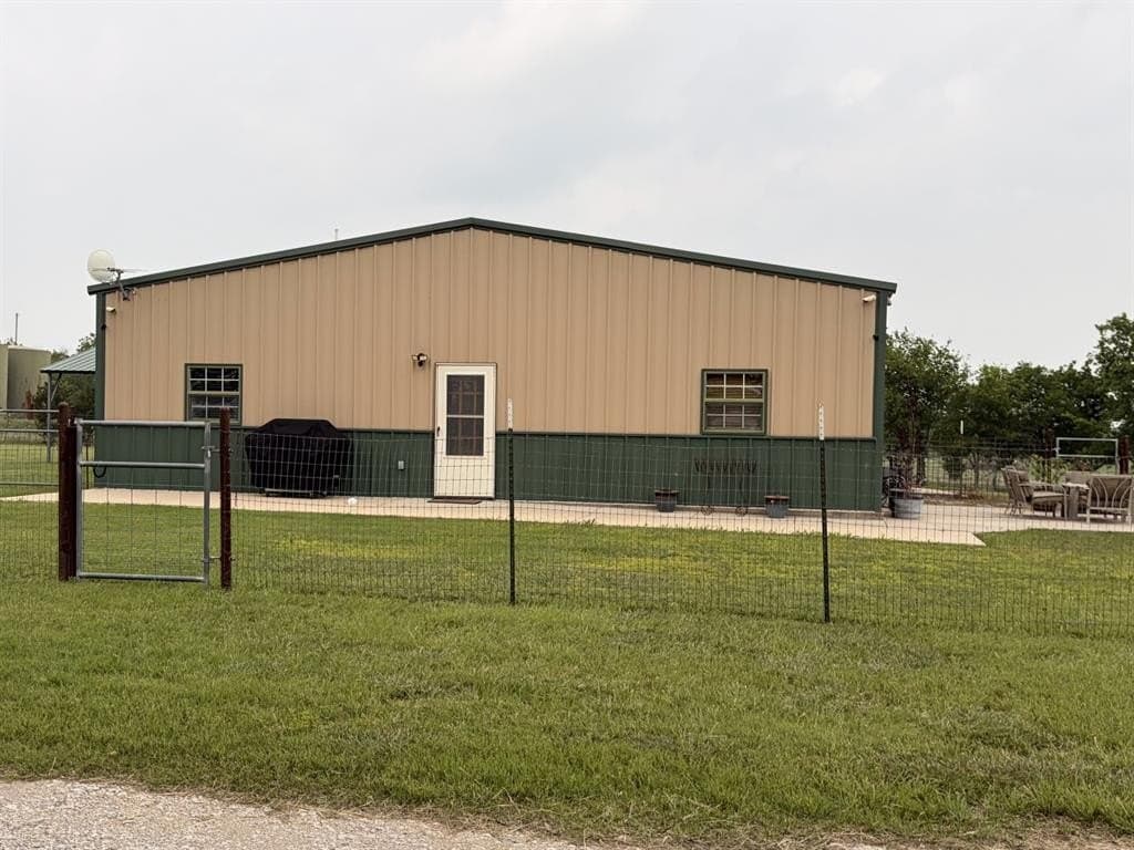 10.84 acres in Wise County gallery image 2