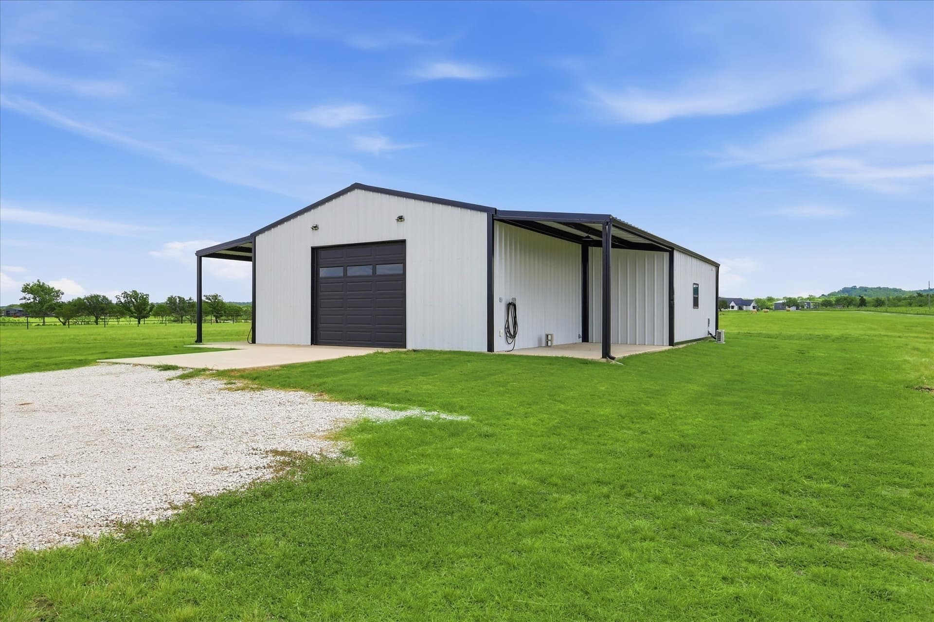 11.68 acres in Ellis County gallery image 4