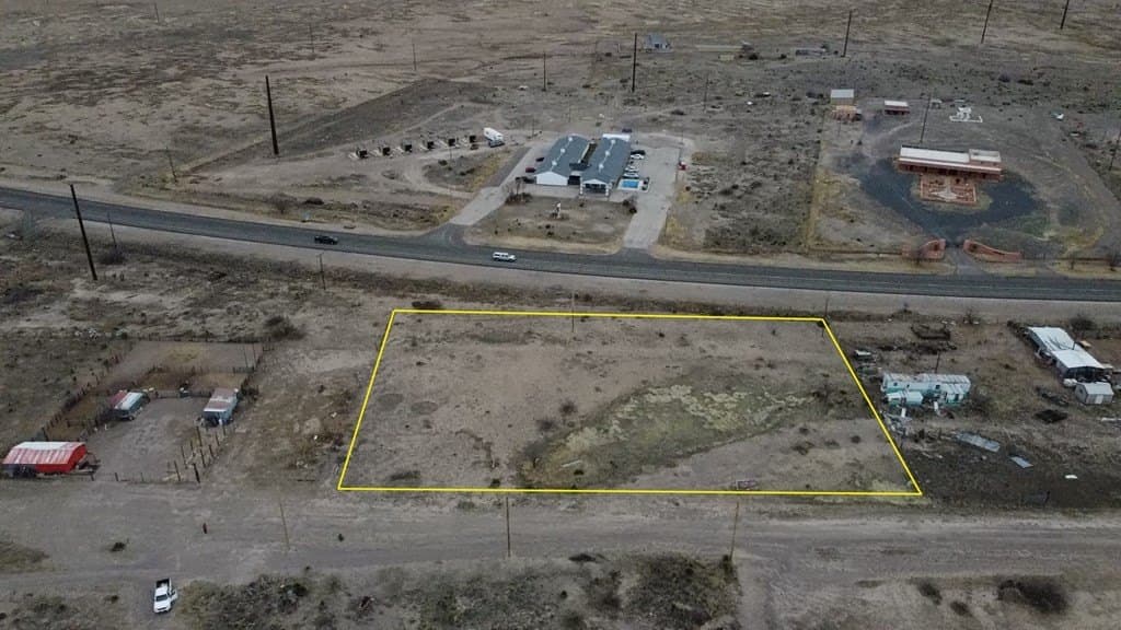 1 acres in Presidio County gallery image 2
