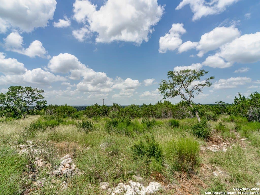 3.11 acres in Kendall County - photo 9