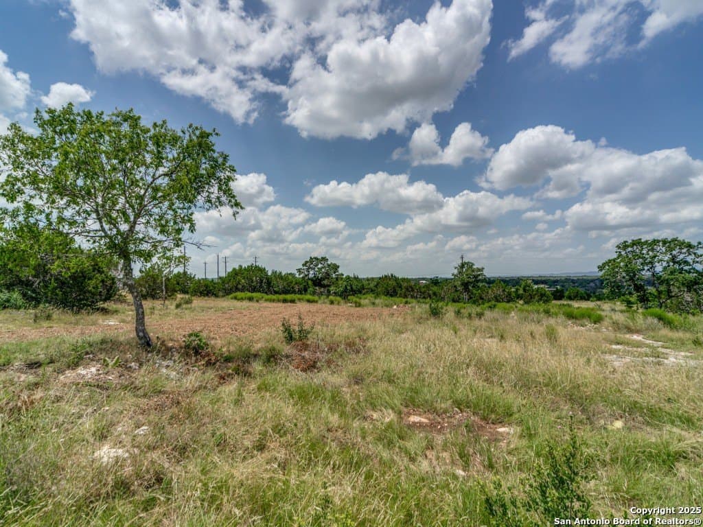 3.11 acres in Kendall County featured view
