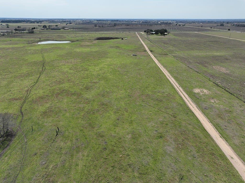 21.56 acres in Fayette County gallery image 2