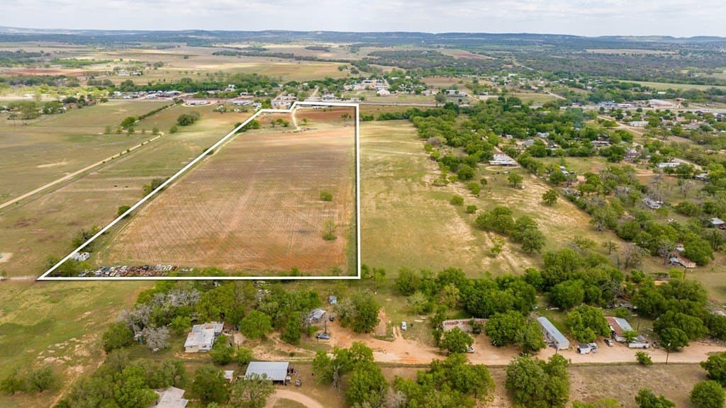 25.08 acres in Gillespie County featured view