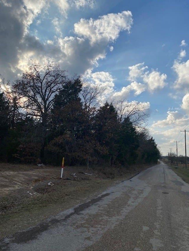 27.43 acres in Henderson County - photo 17